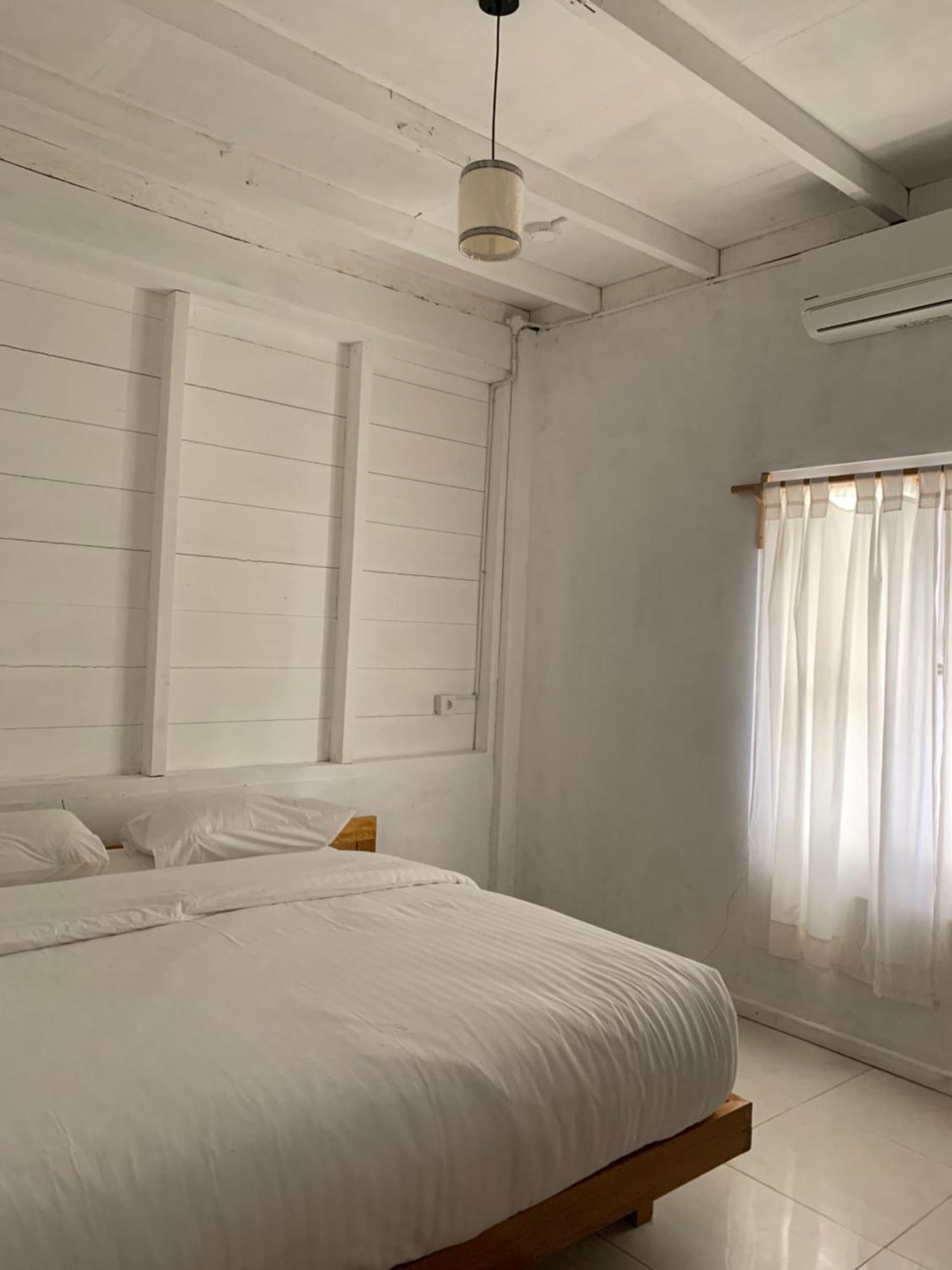 Crow'S Nest Hotel Tua Pejat Buitenkant foto