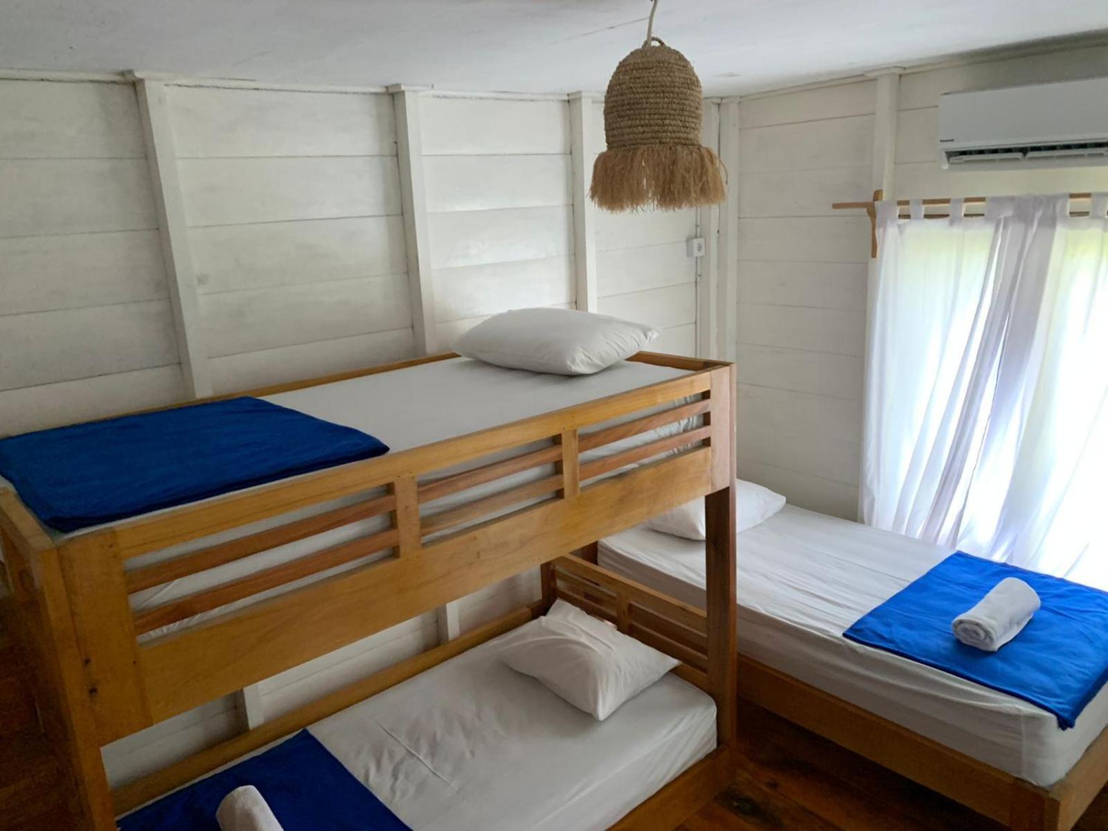 Crow'S Nest Hotel Tua Pejat Buitenkant foto
