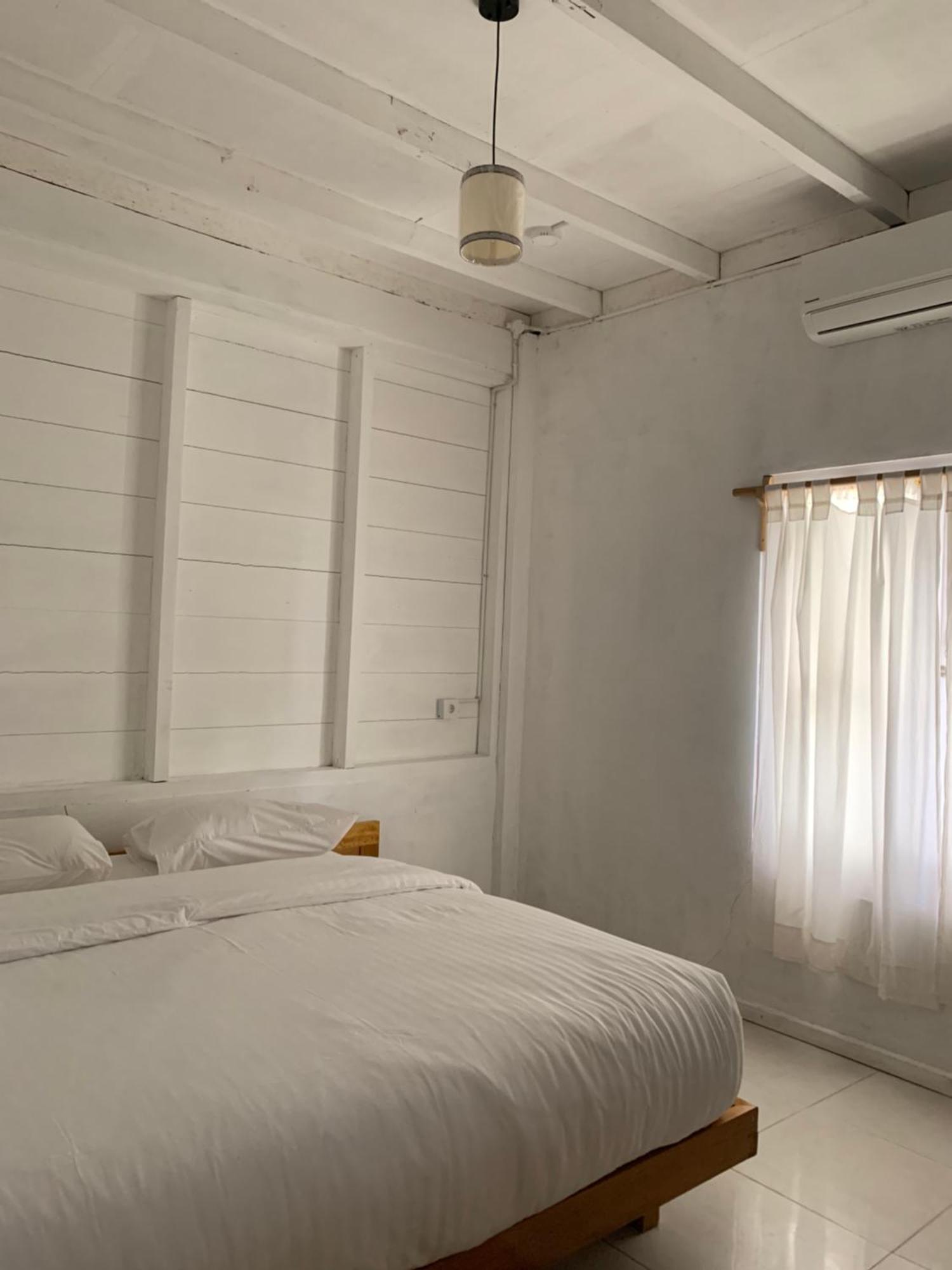 Crow'S Nest Hotel Tua Pejat Buitenkant foto