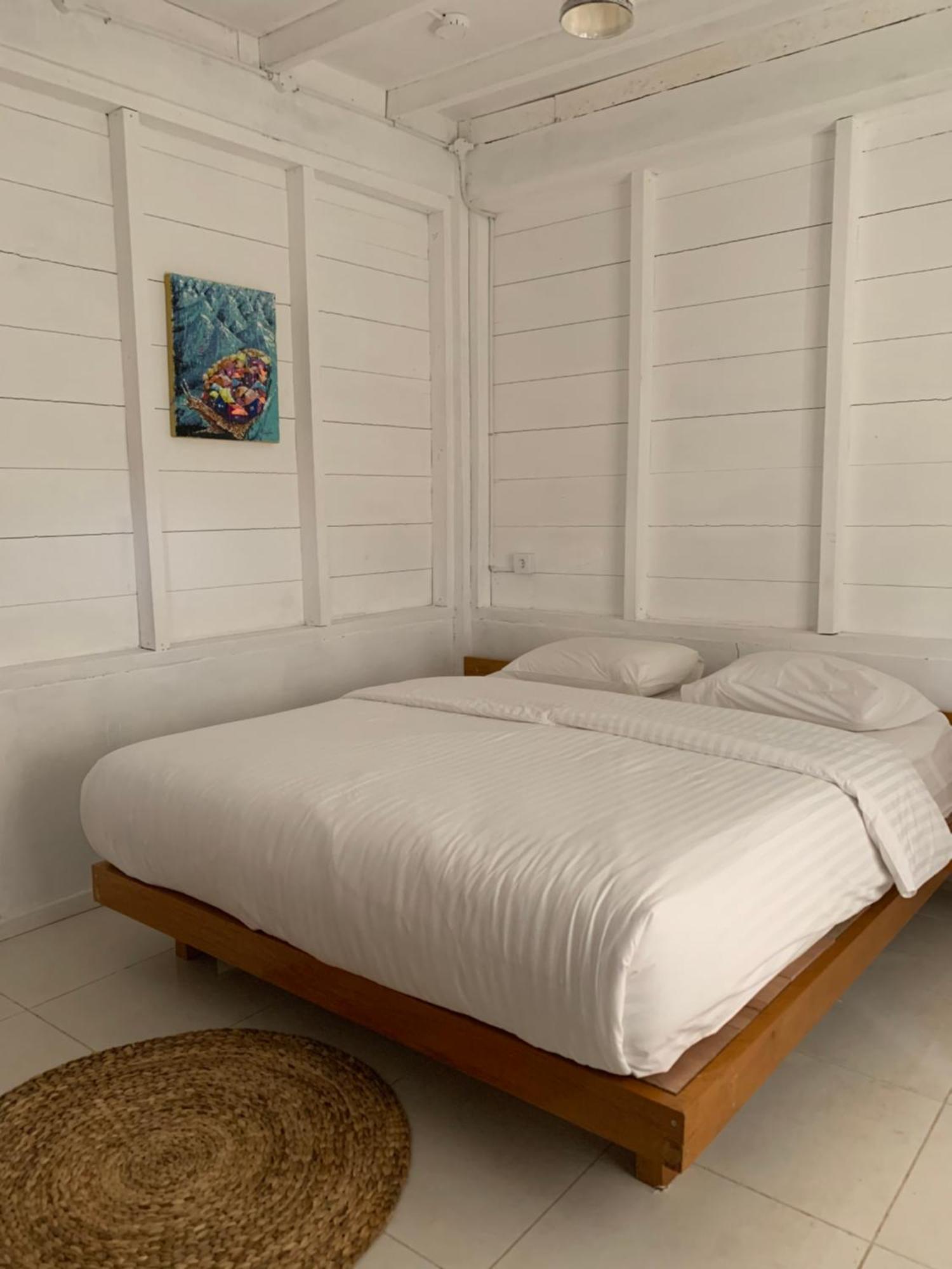 Crow'S Nest Hotel Tua Pejat Buitenkant foto